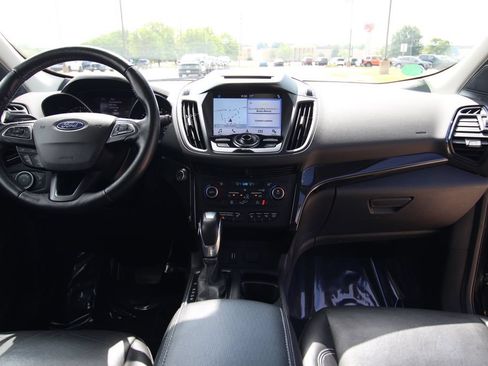 Used 2018 Ford Escape Titanium AWD/4WD image 44
