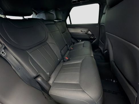 Used 2024 Land Rover Range Rover Sport Dynamic SE AWD/4WD image 13