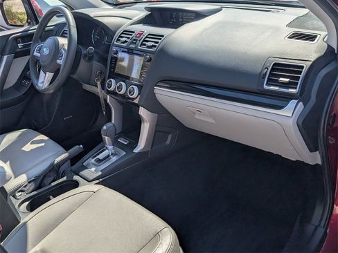 Used 2018 Subaru Forester 2.5i Limited image 18