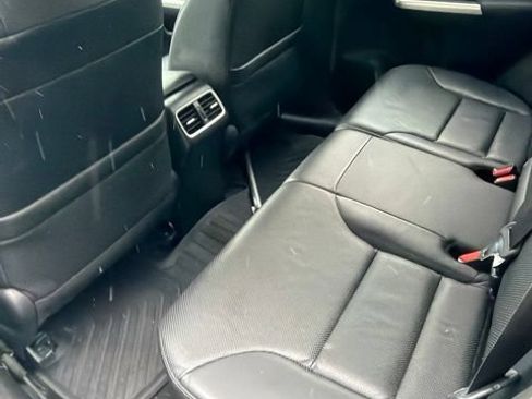 Used 2016 Honda CR-V Touring image 8