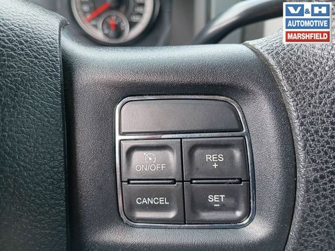 Used 2017 RAM 2500 Tradesman w/ Chrome Appearance Group AWD/4WD image 8