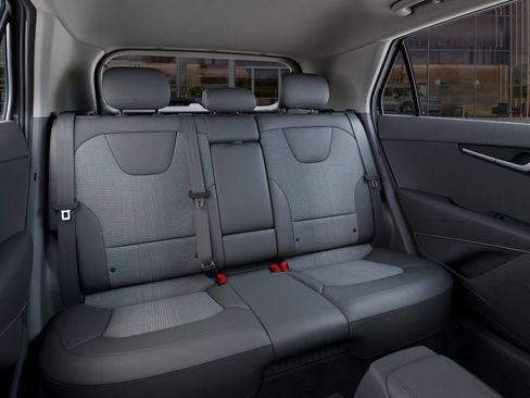 New 2025 Kia Niro EX Touring image 16