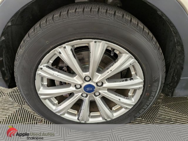 Used 2017 Ford Escape Titanium AWD/4WD image 48