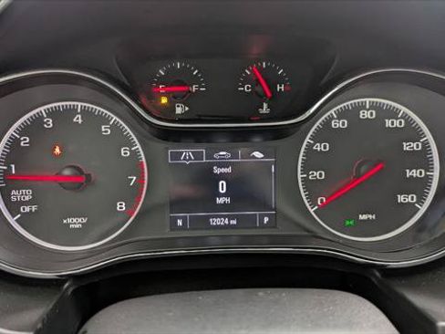 Used 2019 Chevrolet Cruze LS w/ LS Convenience Package FWD image 24
