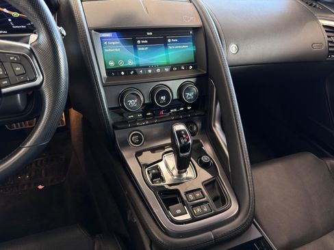 Used 2021 Jaguar F-TYPE R image 21