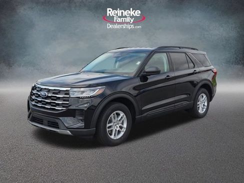 New 2026 Ford Explorer Active AWD/4WD image 1