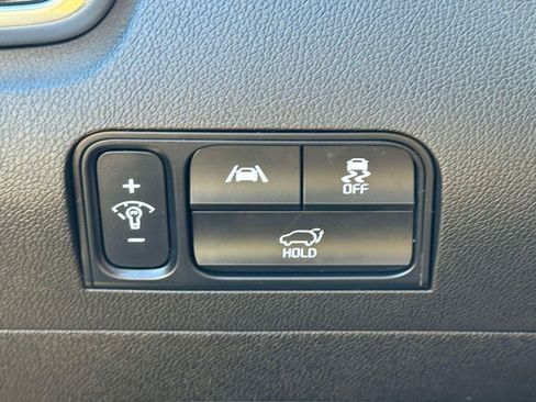 Used 2023 Kia Sorento SX Prestige image 20