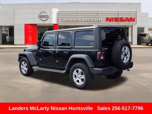 Used 2021 Jeep Wrangler Unlimited Sport AWD/4WD image 6
