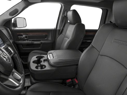 Used 2017 RAM 2500 Laramie w/ Sport Appearance Group AWD/4WD image 12