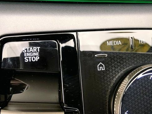 Used 2025 BMW X3 xDrive30i w/ Premium Package image 32