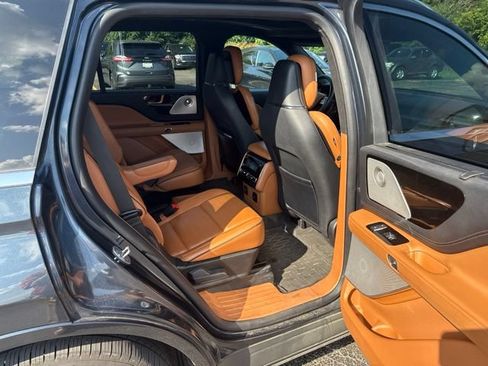 Used 2020 Lincoln Aviator Black Label Grand Touring w/ Class IV Trailer Tow Package AWD/4WD image 12