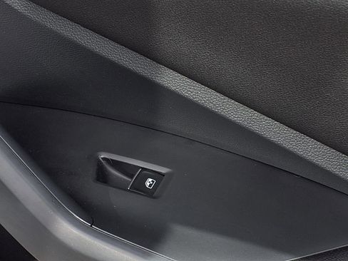 Used 2023 Volkswagen Jetta Sport image 24