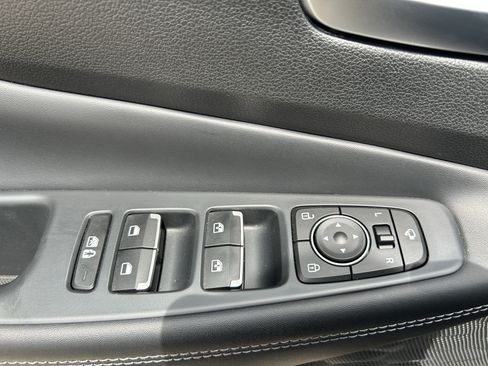 Used 2022 Hyundai Santa Fe Limited AWD/4WD image 19