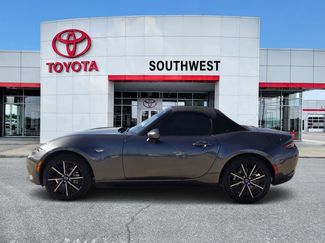 Used 2024 MAZDA MX-5 Miata Grand Touring w/ Weather Package video 3