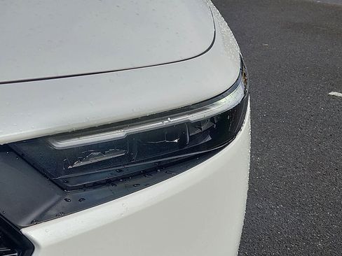 Certified 2025 Honda Accord SE image 10