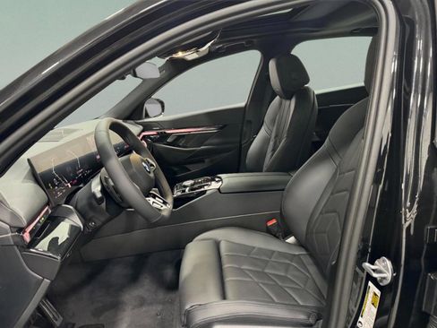 New 2026 BMW 530i xDrive w/ M Sport Package image 20