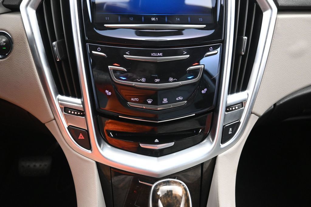 Used 2015 Cadillac SRX Performance w/ Trailering Package FWD image 17