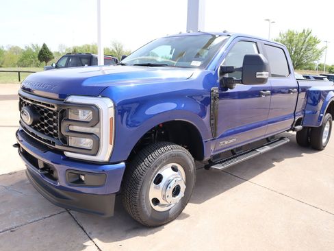 New 2026 Ford F350 XL AWD/4WD image 10