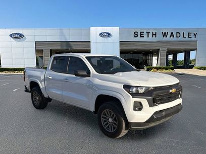 Used 2024 Chevrolet Colorado LT w/ LT Convenience Package