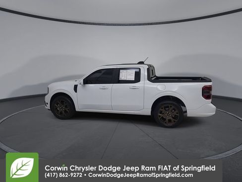 Used 2025 Ford Maverick Lobo AWD/4WD image 8
