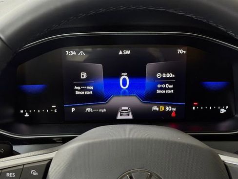 New 2026 Volkswagen Jetta SE FWD image 13