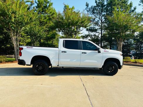 Used 2022 Chevrolet Silverado 1500 LT Trail Boss w/ Convenience Package II image 7