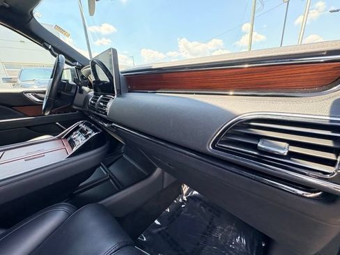Used 2024 Lincoln Navigator Reserve AWD/4WD image 21
