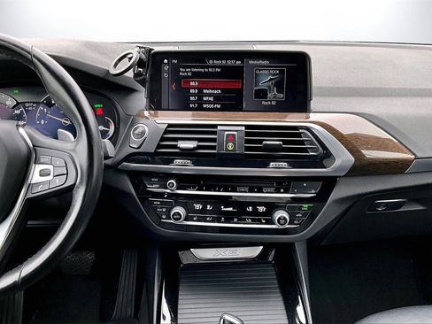 Used 2018 BMW X3 xDrive30i image 12