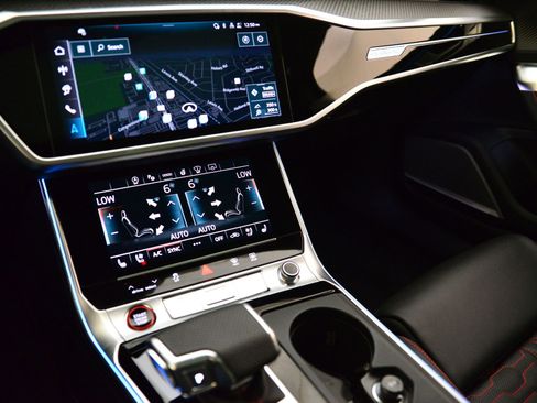 New 2026 Audi RS 6 performance image 28