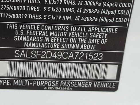 Used 2012 Land Rover Range Rover Sport HSE image 26