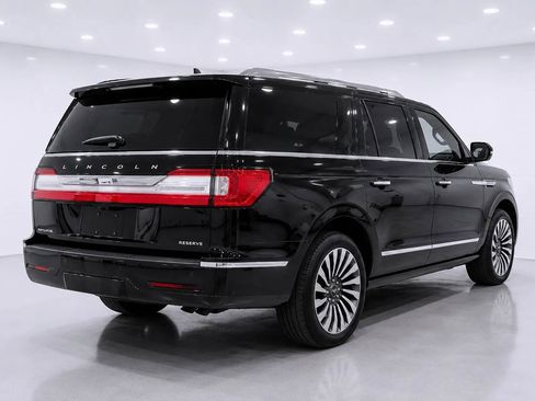 Used 2019 Lincoln Navigator Reserve AWD/4WD image 5