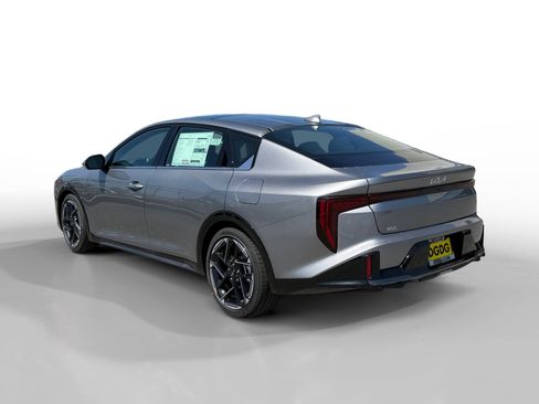 New 2026 Kia K4 GT-Line image 3