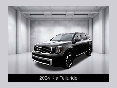 Used 2024 Kia Telluride S w/ S Sunroof Package AWD/4WD image 1