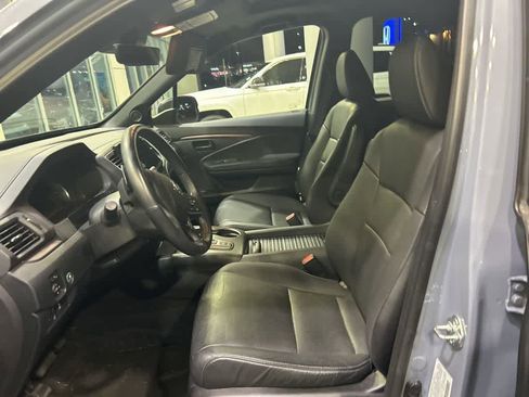 Certified 2023 Honda Passport EX-L image 13