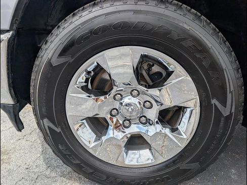 Used 2020 RAM 1500 Big Horn RWD image 24
