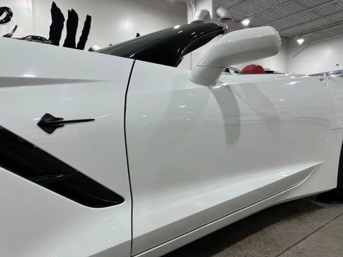 Used 2019 Chevrolet Corvette Stingray Convertible w/ 1LT RWD image 25