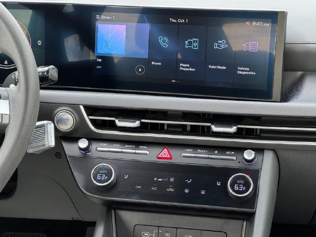 Used 2025 Hyundai Sonata SEL FWD image 16