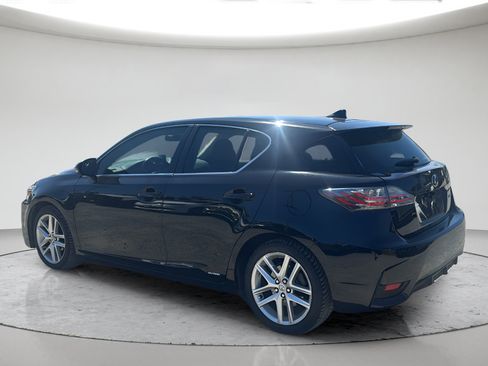 Used 2014 Lexus CT 200h FWD image 9