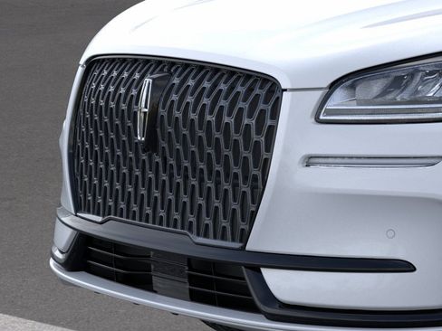 New 2026 Lincoln Corsair Premiere AWD/4WD image 17
