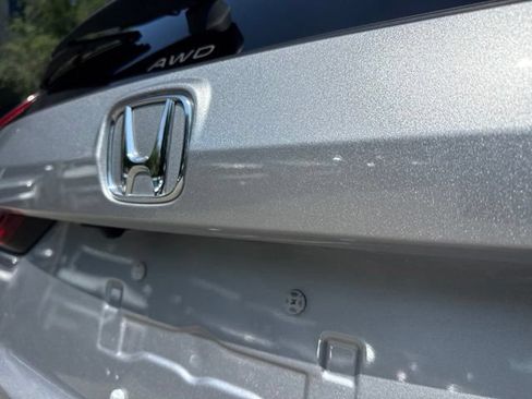 Used 2024 Honda CR-V EX-L image 12
