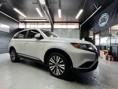 Used 2020 Mitsubishi Outlander SEL