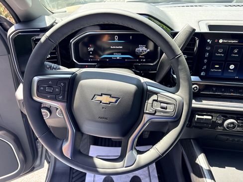 New 2026 Chevrolet Silverado 3500 LTZ w/ LTZ Convenience Package AWD/4WD image 15