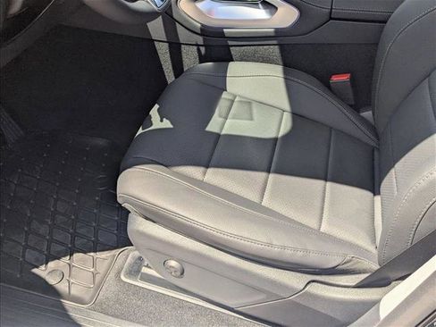 New 2026 Mercedes-Benz GLE 450 4MATIC image 4