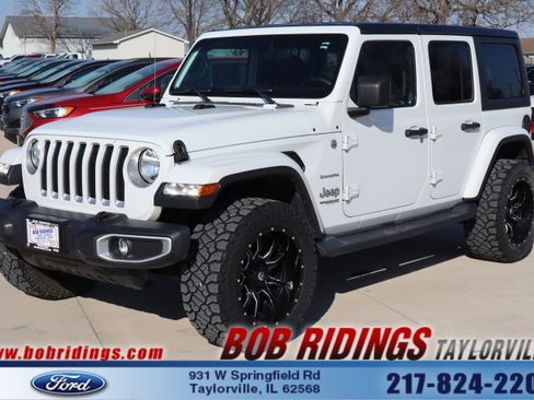 Used 2018 Jeep Wrangler Unlimited Sahara image 1