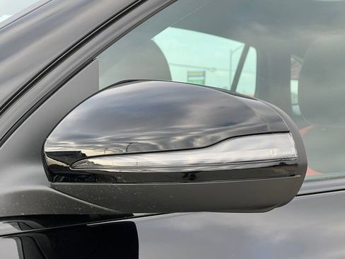 New 2025 Mercedes-Benz GLA 35 AMG 4MATIC image 42