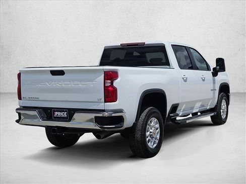 Used 2026 Chevrolet Silverado 2500 LT AWD/4WD image 5