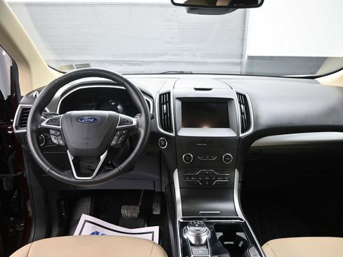 Used 2019 Ford Edge SEL w/ Equipment Group 201A image 21