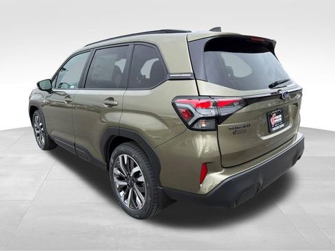 New 2026 Subaru Forester Touring AWD/4WD image 5