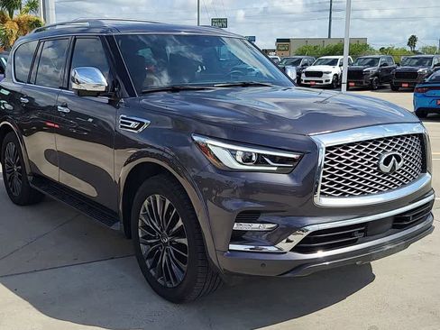 Used 2023 INFINITI QX80 Sensory w/ Cargo Package RWD image 2