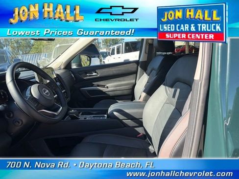 Used 2025 Nissan Pathfinder Platinum w/ Cargo Package image 20